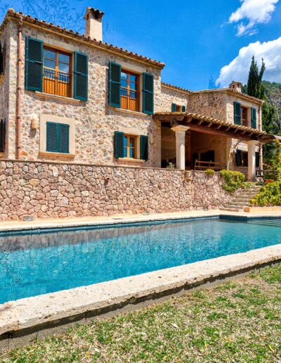 Piscina y extrior Cas Galgo