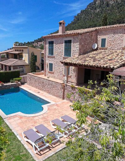 Piscina y extrior Cas Galgo
